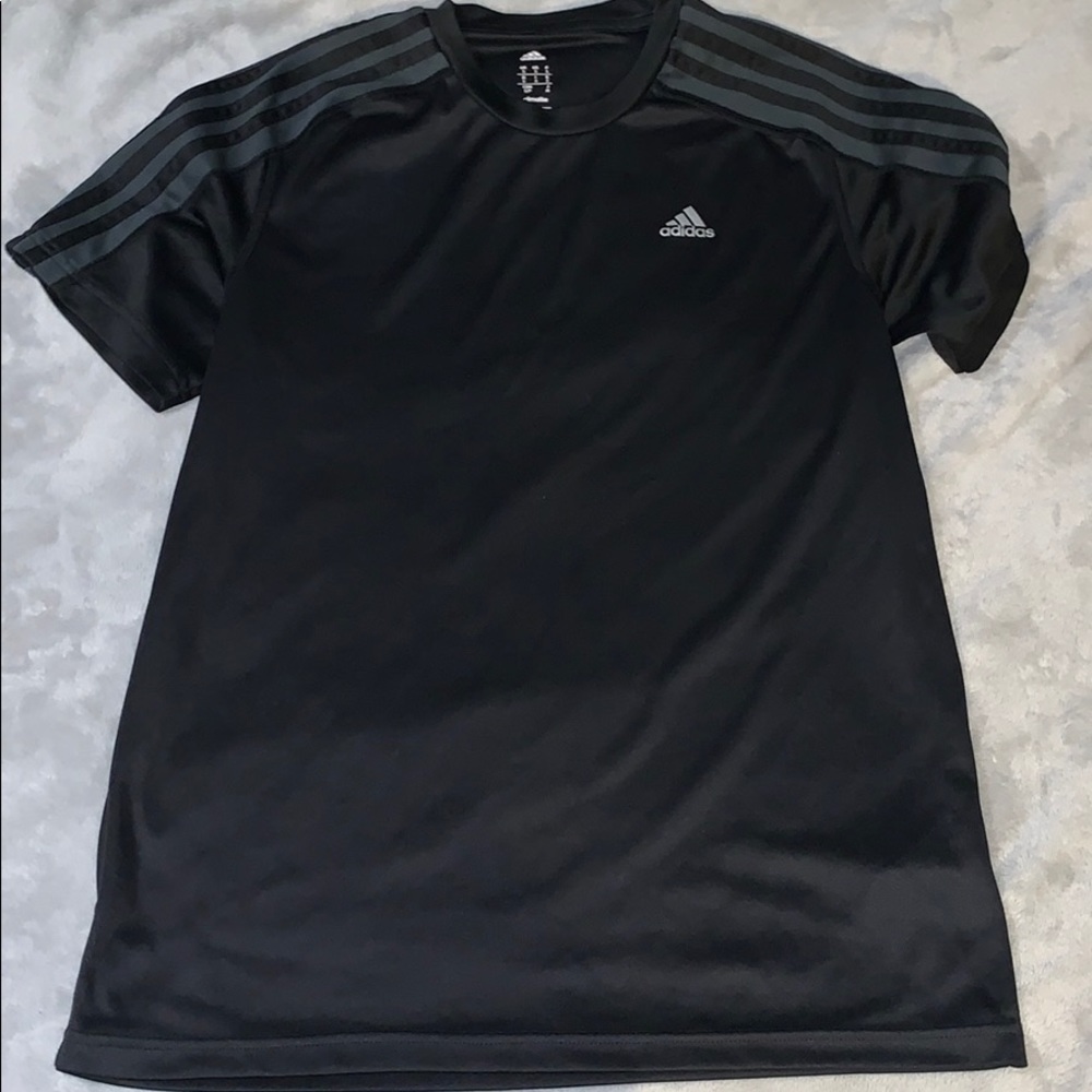 🎀3/$20 Adidas work out shirt